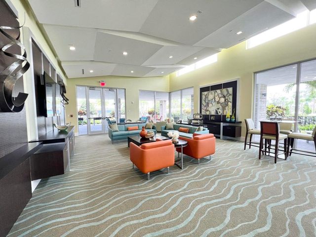 4079 Faraday Way, Palm Beach Gardens, FL 33418