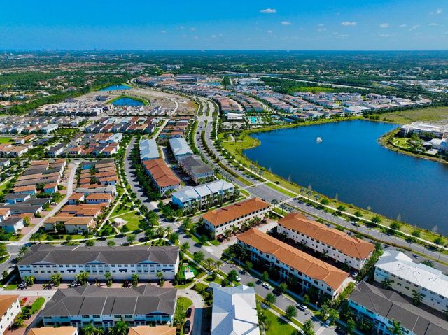 4079 Faraday Way, Palm Beach Gardens, FL 33418