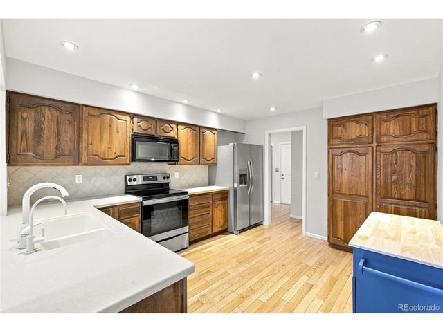7925 W Layton Ave 302, Littleton, CO 80123