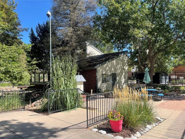 7925 W Layton Ave 302, Littleton, CO 80123