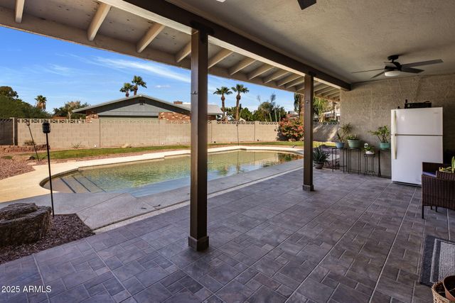 852 W CARIBBEAN Lane, Phoenix, AZ 85023