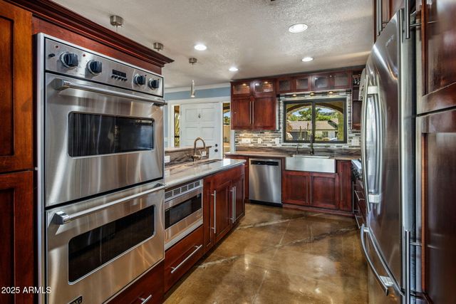 852 W CARIBBEAN Lane, Phoenix, AZ 85023