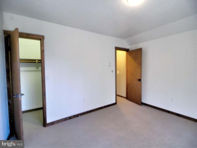 63 FAIRWAY DR, Basye, VA 22810