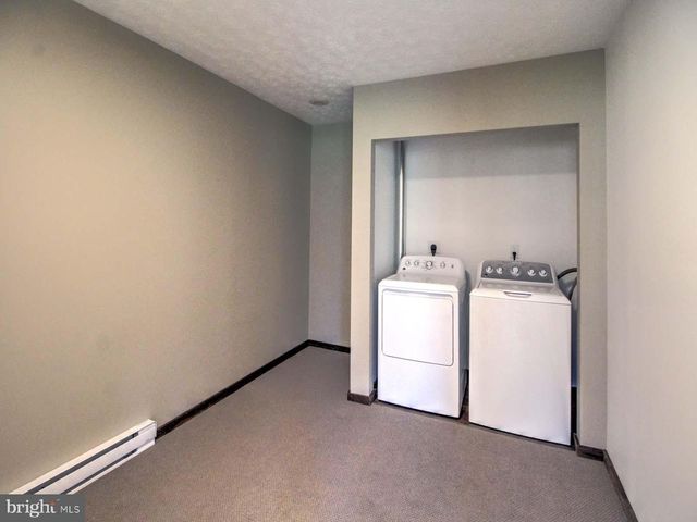 63 FAIRWAY DR, Basye, VA 22810