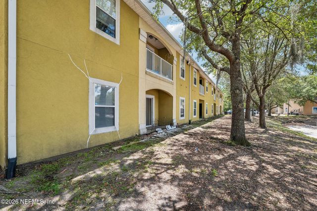 3671 KIRKPATRICK Circle 15-2, Jacksonville, FL 32210