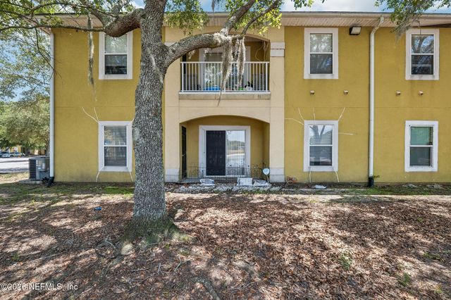 3671 KIRKPATRICK Circle 15-2, Jacksonville, FL 32210