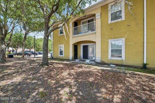 3671 KIRKPATRICK Circle 15-2, Jacksonville, FL 32210