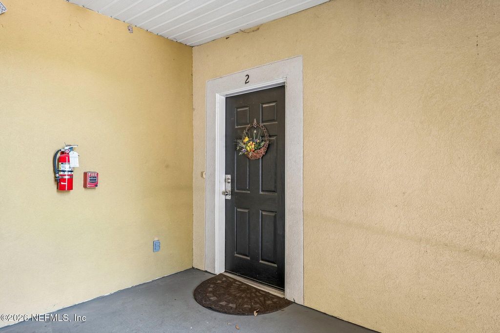 3671 KIRKPATRICK Circle 15-2, Jacksonville, FL 32210