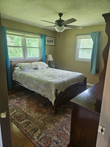 1490 S Long Creek Rd, Lafayette, TN 37083