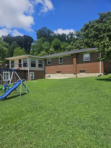 1490 S Long Creek Rd, Lafayette, TN 37083