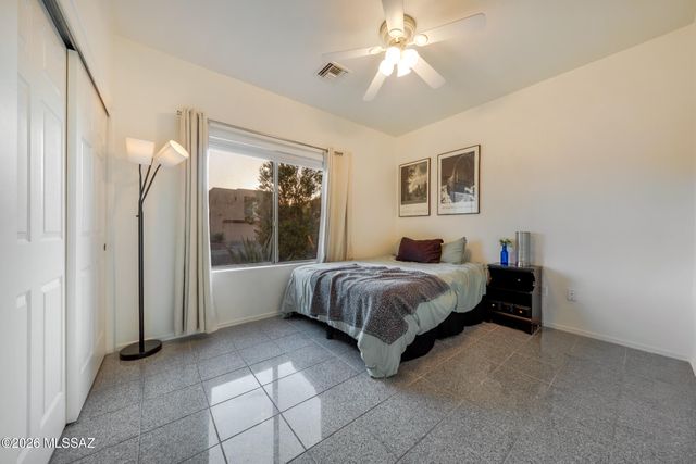 6795 S Avenida Del Abrazo, Tucson, AZ 85756
