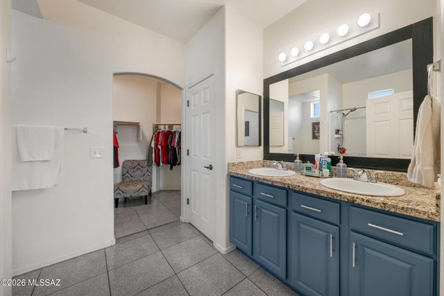 6795 S Avenida Del Abrazo, Tucson, AZ 85756