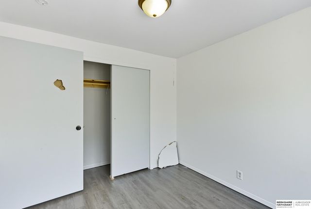 7518 Blondo Street, Omaha, NE 68134