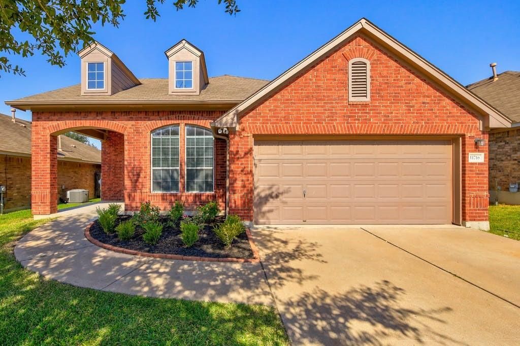 11716 Larch Valley DR, Austin, TX 78754