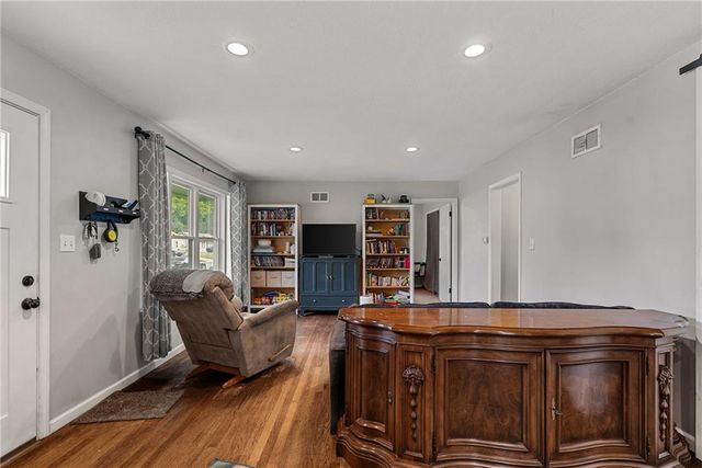709 W Poor Street, Olathe, KS 66061