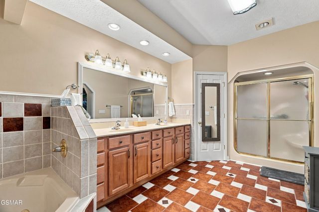 1264 Blake Lea, Sevierville, TN 37862