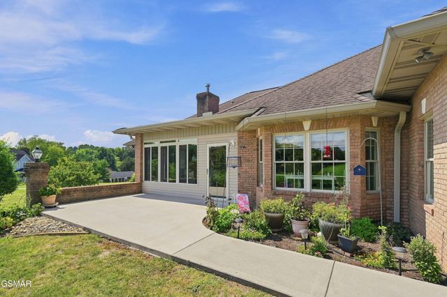 1264 Blake Lea, Sevierville, TN 37862