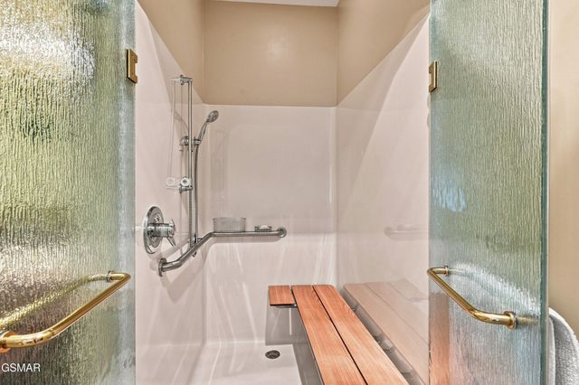 1264 Blake Lea, Sevierville, TN 37862