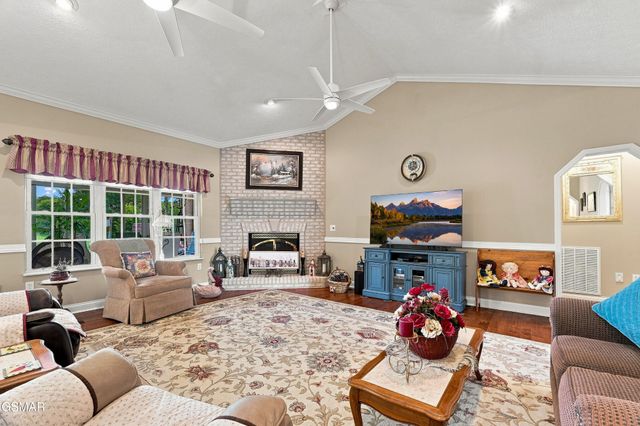 1264 Blake Lea, Sevierville, TN 37862