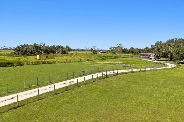 10066 MIZELL ROAD, Myakka City, FL 34251