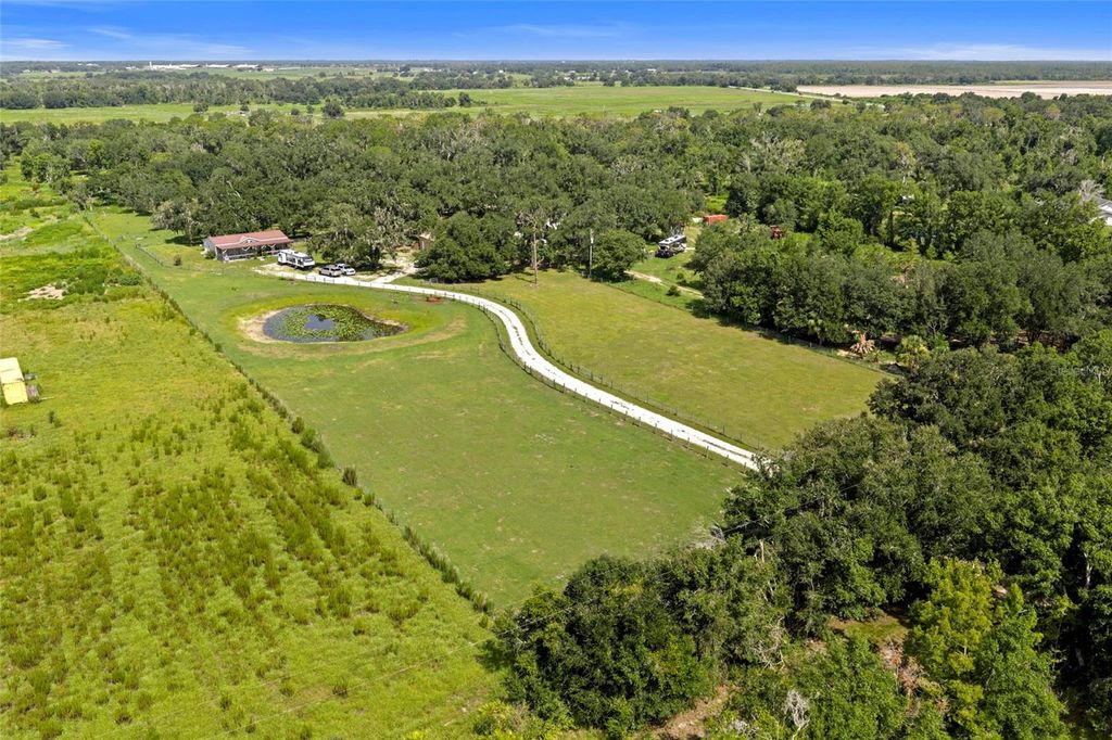 10066 MIZELL ROAD, Myakka City, FL 34251