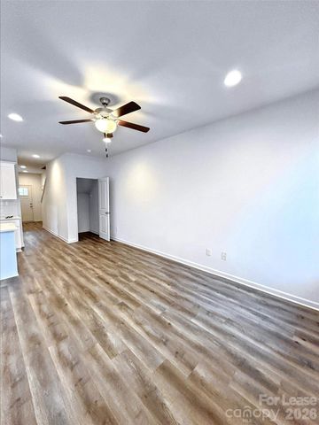 2026 Mcdonald Drive, Charlotte, NC 28216