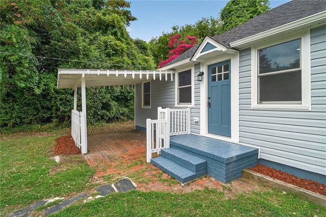 321 56th ST, Newport News, VA 23607