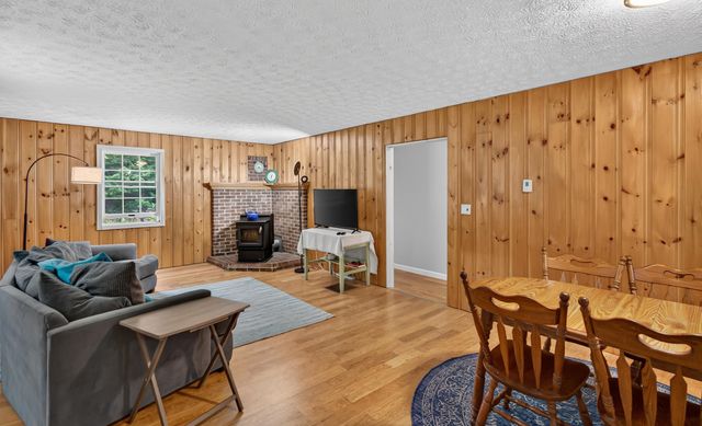 92 Old Cathedral Road, Rindge, NH 03461