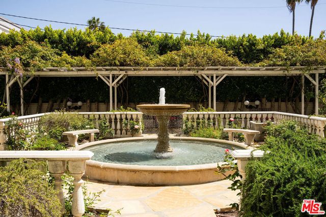 1424 N Crescent Heights Boulevard 60, West Hollywood, CA 90046