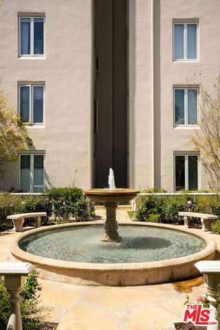 1424 N Crescent Heights Boulevard 60, West Hollywood, CA 90046