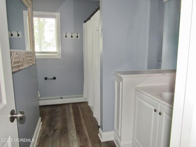 59 Sun Valley Road, Toms River, NJ 08755