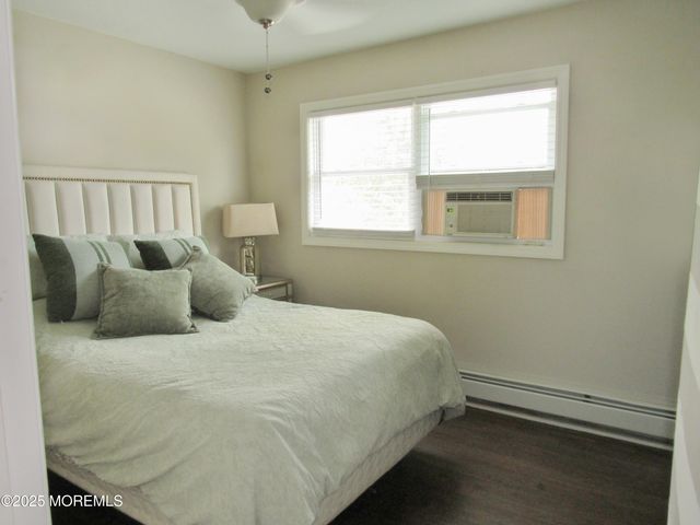 59 Sun Valley Road, Toms River, NJ 08755