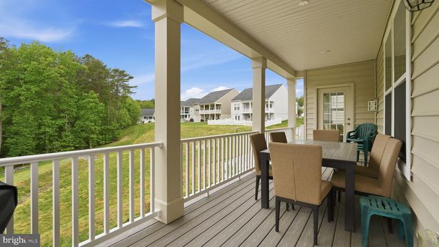 9806 WHITE OAK SWAMP CT, Fredericksburg, VA 22407