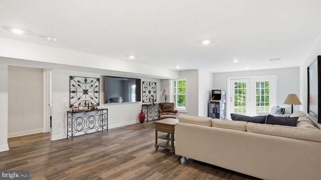 9806 WHITE OAK SWAMP CT, Fredericksburg, VA 22407