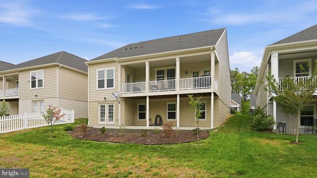9806 WHITE OAK SWAMP CT, Fredericksburg, VA 22407