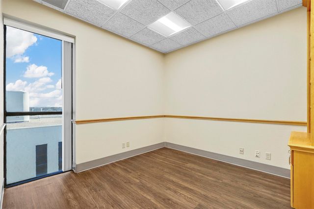 11801 South Freeway 330, Fort Worth, TX 76028