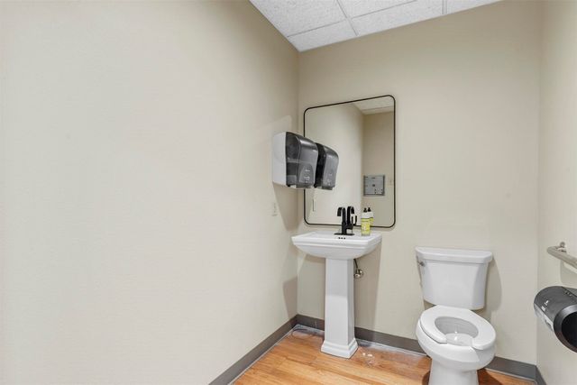11801 South Freeway 330, Fort Worth, TX 76028