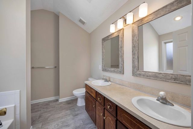 66 Brentwood Drive, Phenix City, AL 36869