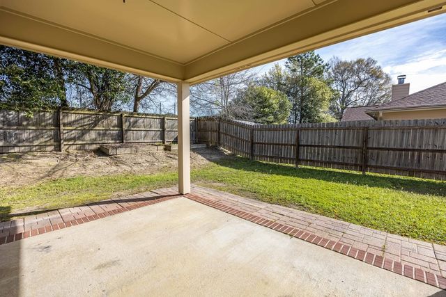 66 Brentwood Drive, Phenix City, AL 36869