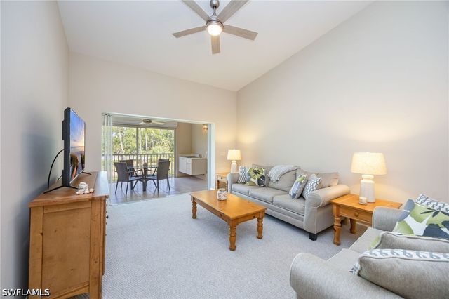 14515 Grey Fox RUN 110, Naples, FL 34110