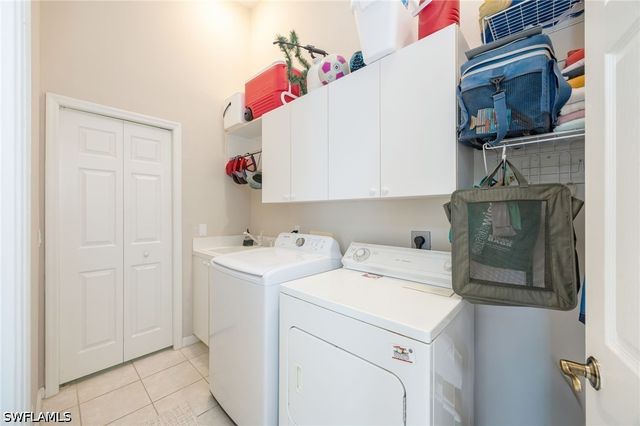 14515 Grey Fox RUN 110, Naples, FL 34110