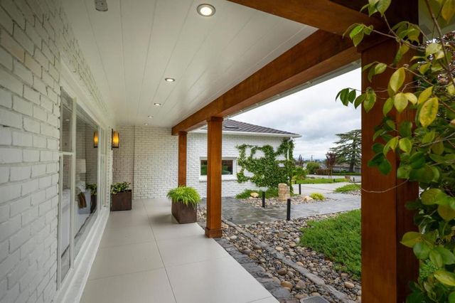 606 Yale Drive, San Mateo, CA 94402