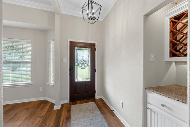 8224 Forest Ridge Drive, Woodway, TX 76712