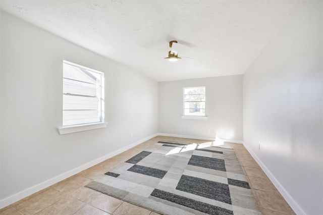 3305 Stallings Drive, Houston, TX 77088