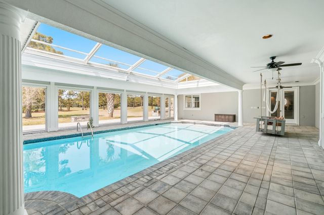 8 Weekewachee Circle, Destin, FL 32541
