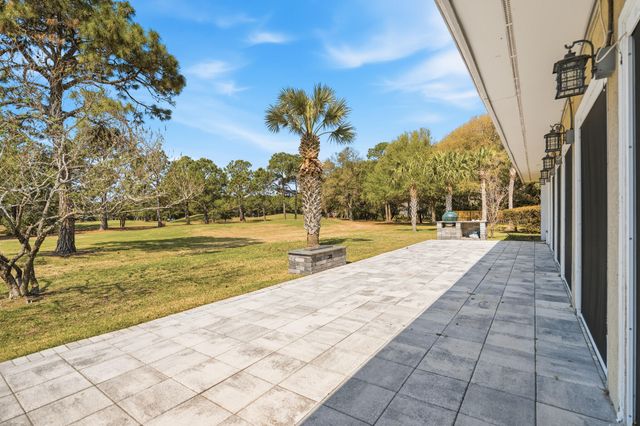 8 Weekewachee Circle, Destin, FL 32541