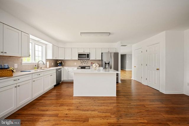 11490 TILIA LN, Bealeton, VA 22712