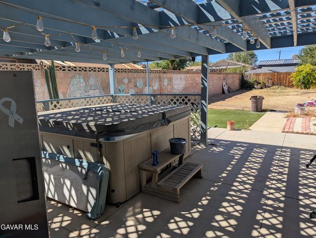 38457 Glenbush Avenue, Palmdale, CA 93550