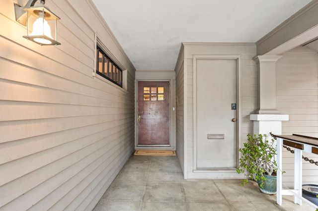 2727 H St, Sacramento, CA 95816