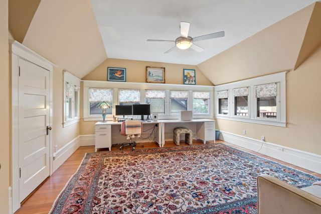 2727 H St, Sacramento, CA 95816